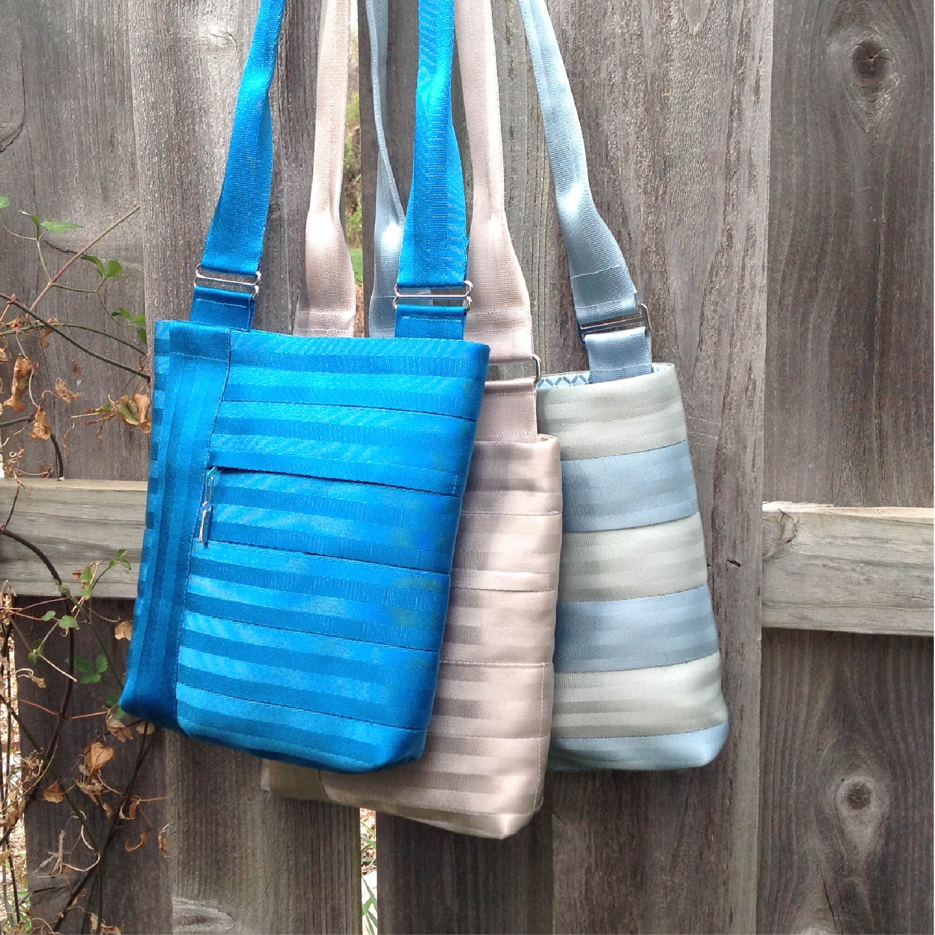 Seat store belt bag