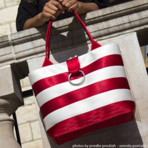 medium striped market tote