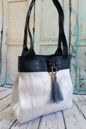 Seat Belt Series: Everyday Bag Sewing Pattern - Image 3