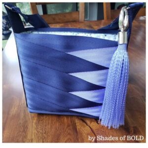 small seat belt bag